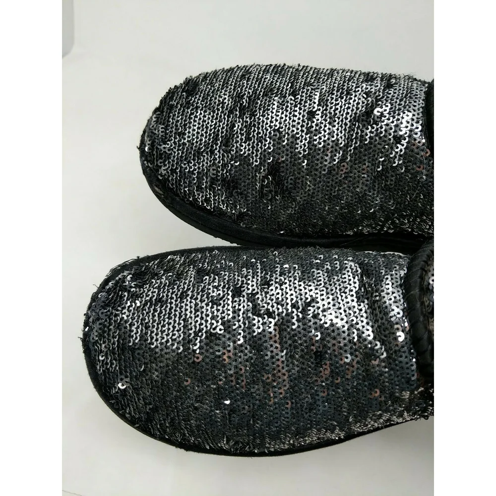 UGG Australia Womens Size 6‎ Silver Sequin Sparkle Boots Faux Sherpa Fur 1002765